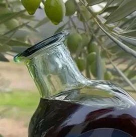 aove, aceite de oliva virgen extra, aceite de oliva virgen extra fuenroble, aove de jaén, aceite de oliva virgen extra de orcera, aceite de oliva virgen extra de sierra de segura, aove de sierra de segura, extra virgin olive oil, EVOO, aceite de oliva virgen extra con denominación, aceite de oliva comprar, aceite de oliva gourmet, aceite de oliva regalo, comprar aceite de oliva, aove temprano