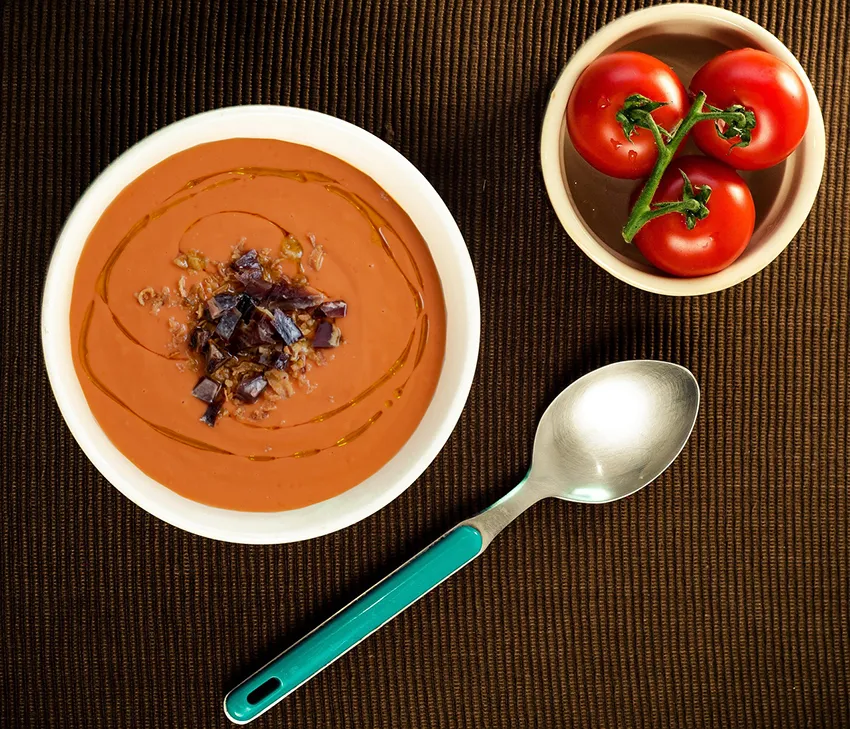 Sopa de tomate con AOVE (Potosí 10): cremosa, fácil y con versión fría tipo “sopa fría de tomate” Sopa de tomate con AOVE (Potosí 10): cremosa, fácil y con versión fría tipo “sopa fría de tomate”